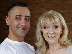 Find-Best-Pussy.com presents: Lusty grandma szuzanne