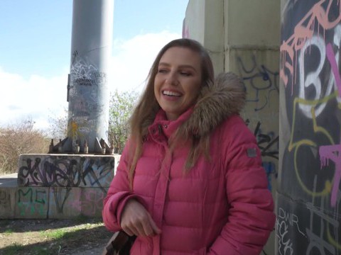 Find-Best-Pussy.com presents: Hd pov video of jayla de angelis sucking her boyfriend's dick
