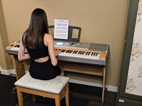 Find-Best-Pussy.com presents: Techer fucked a piano student